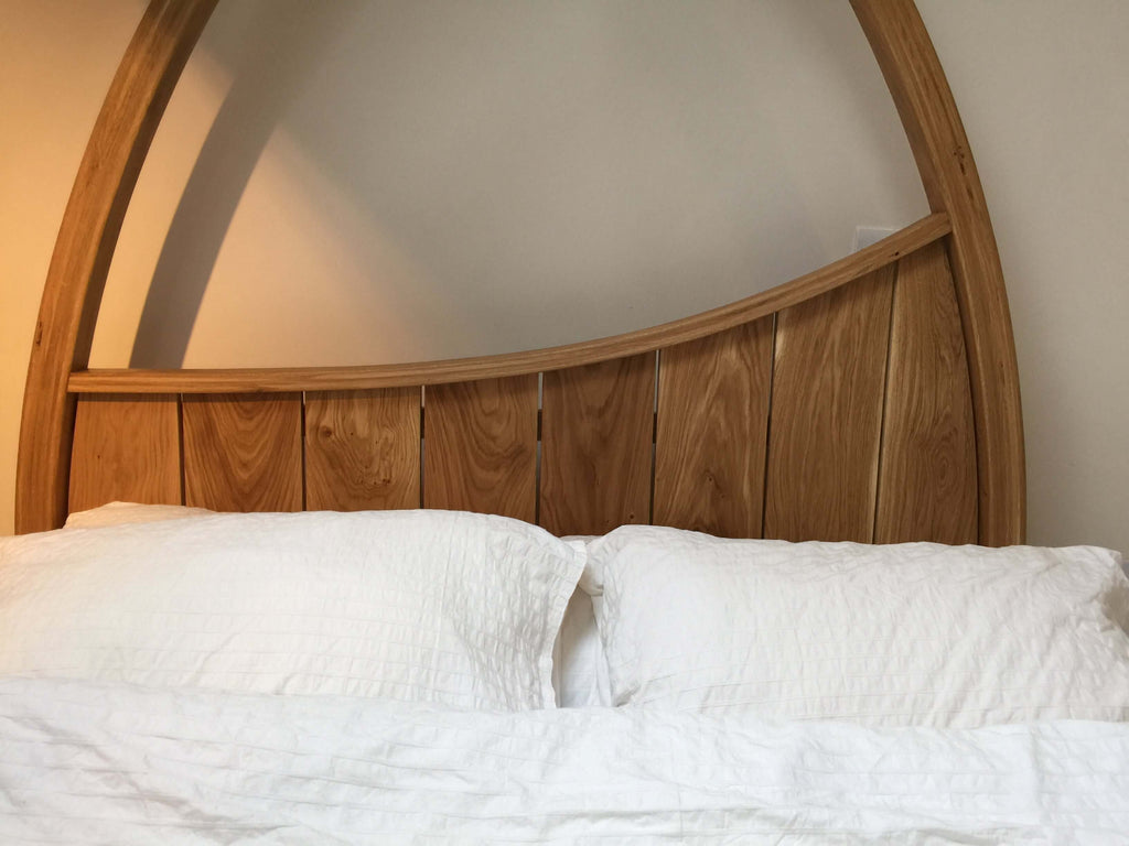 Channel 4/ Four in a Bed -  Curved Four Poster Bed